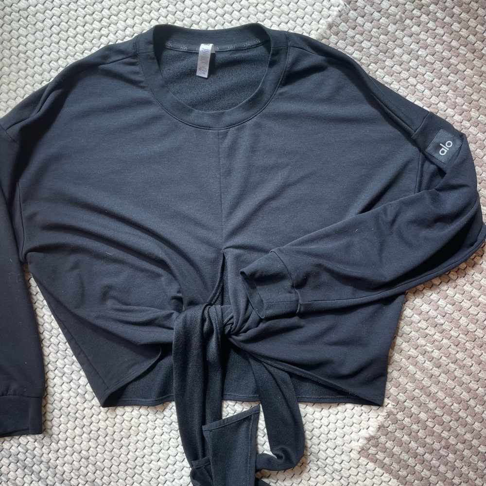 Alo tie pullover